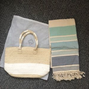 Great summer pairing: Straw Tote & Caftan Coverup